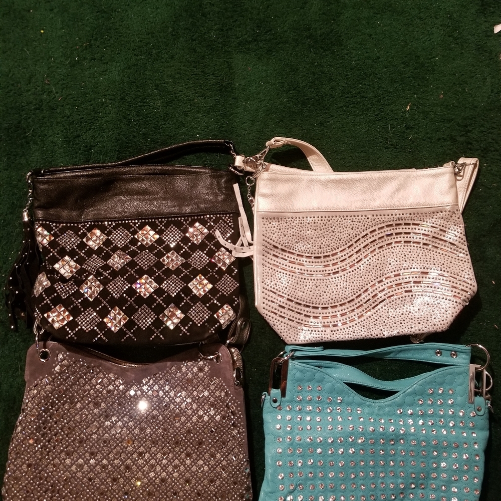 Purses - Picture 2 of 4